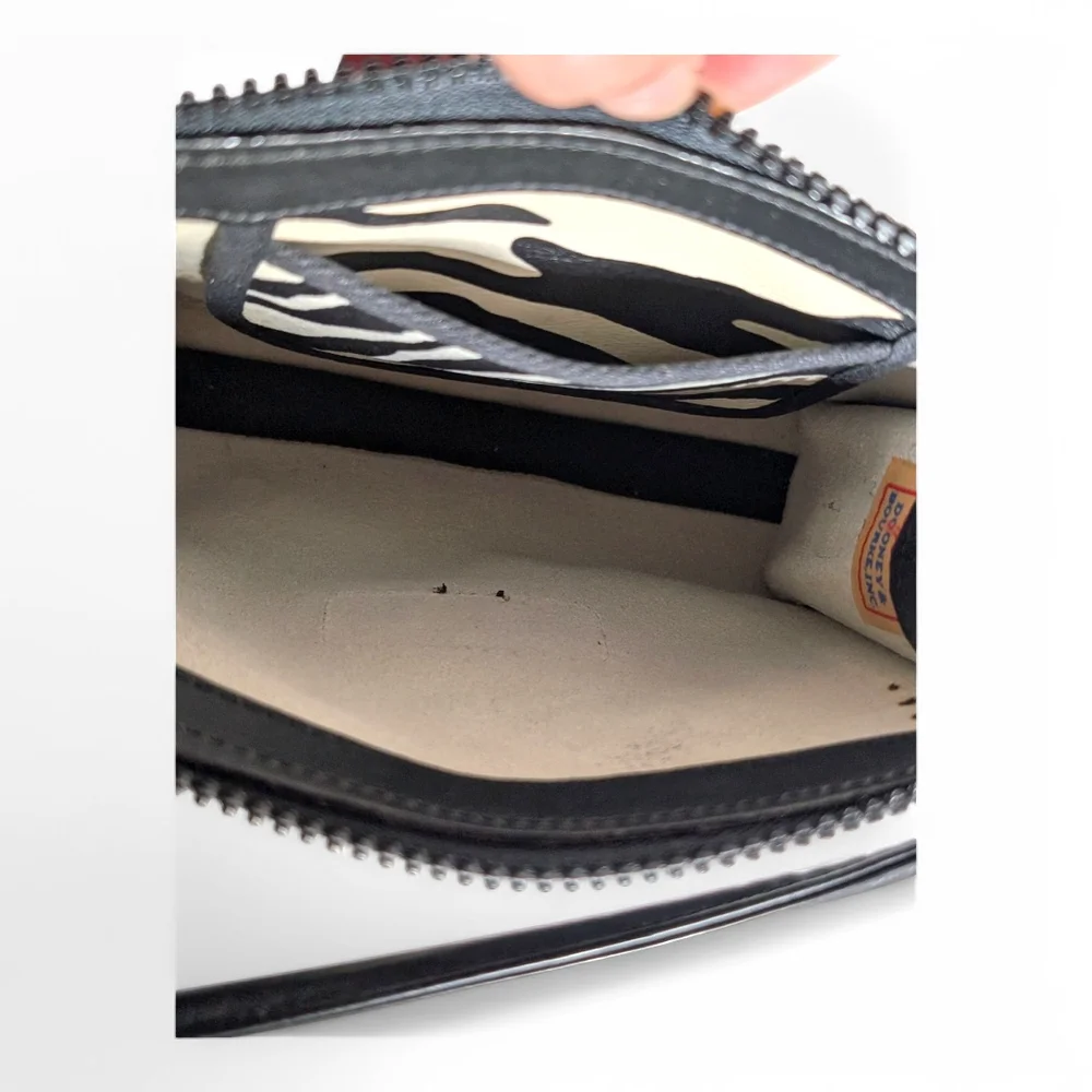 Black and Cream Zebra Print Crossbody Bag - Picture 11 of 13